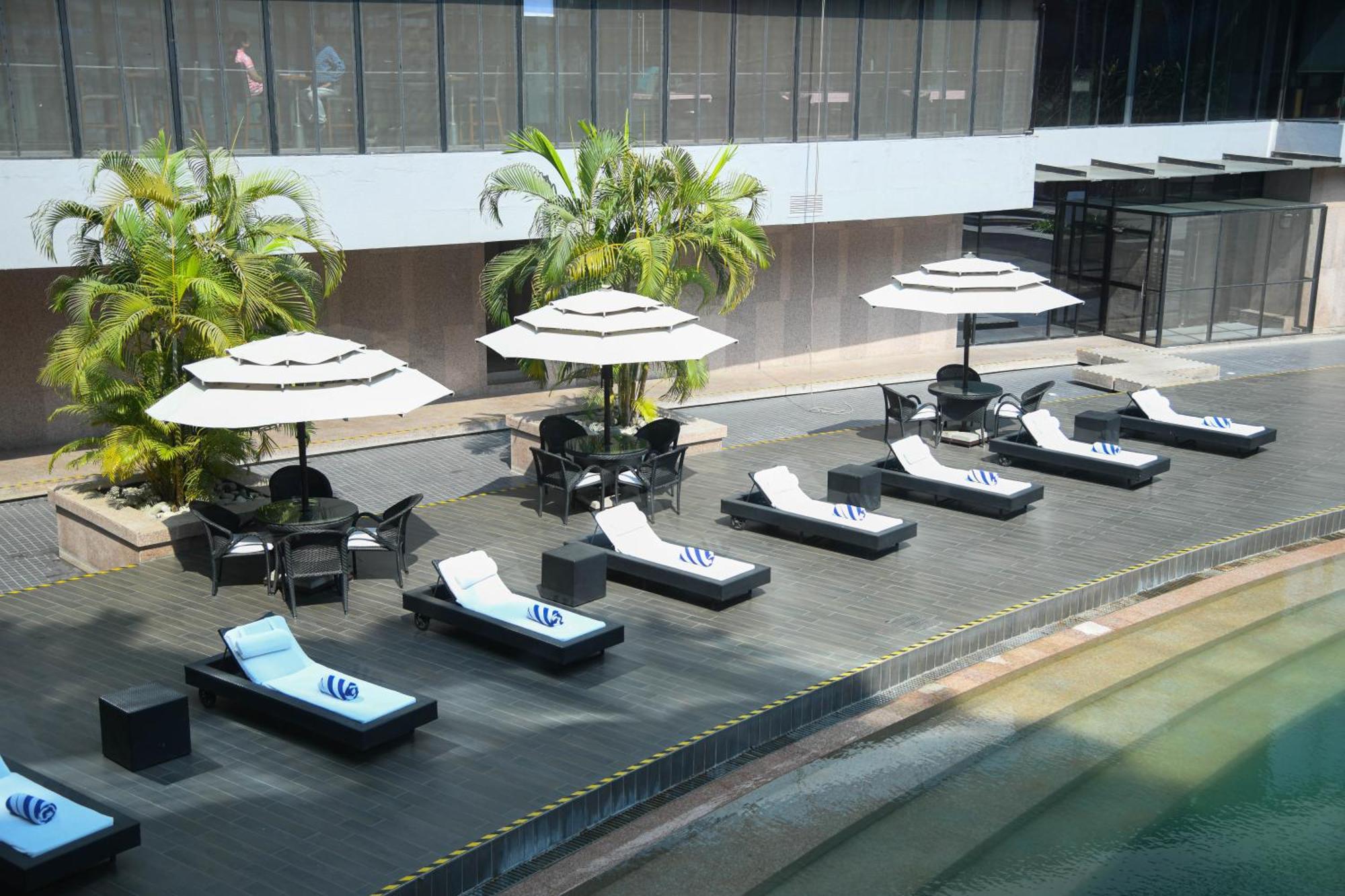 Novotel Kolkata Hotel&Residences Esterno foto